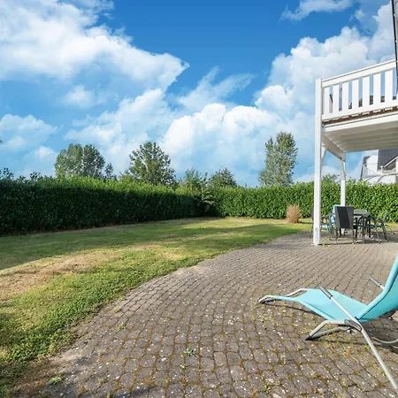 Attractive In With Private Garden Сasa de vacaciones *